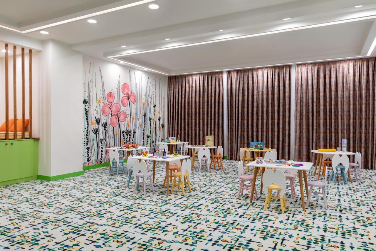 מלון Wyndham בוקורו מראה חיצוני תמונה